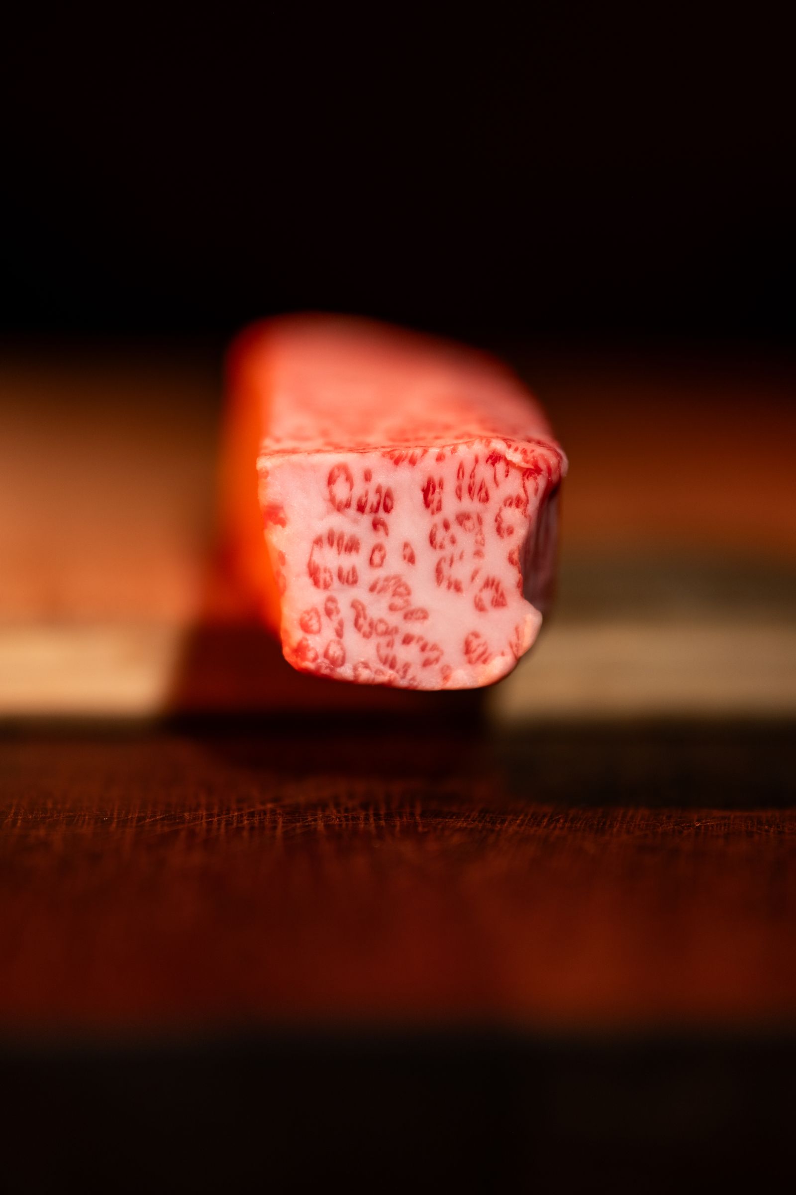 Persillé serré d'un wagyu A5, la race de bœuf la plus persillée au monde